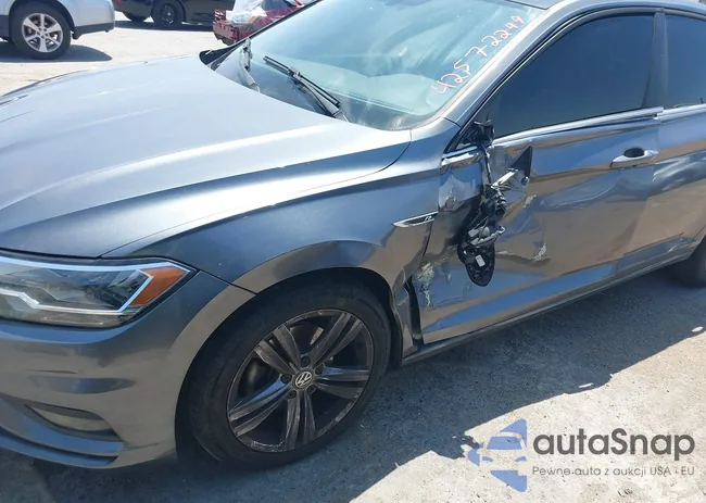 3VWC57BU1KM081370: 42572299