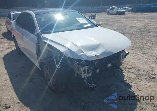 3VW7M7BU4RM096623: 42573663