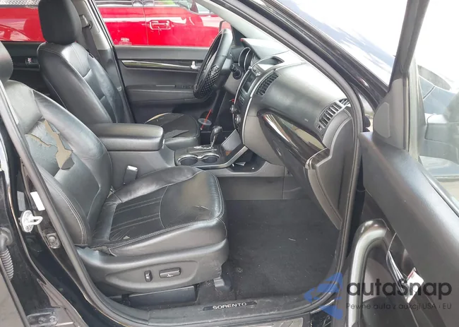 5XYKW4A22CG268108: 42573704