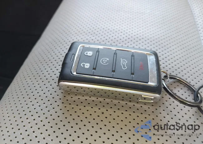 1C4SJUBP5RS126203: 42573802