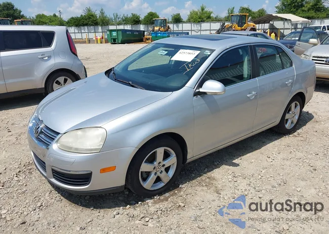 3VWRM71K49M082472: 42573853