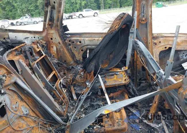 YV4A22PK7J1377807: 42573116