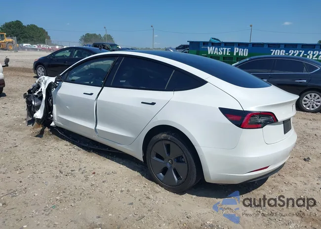 5YJ3E1EB4NF153035: 42574610