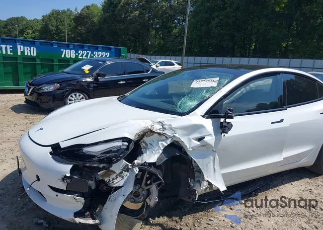 5YJ3E1EB4NF153035: 42574610