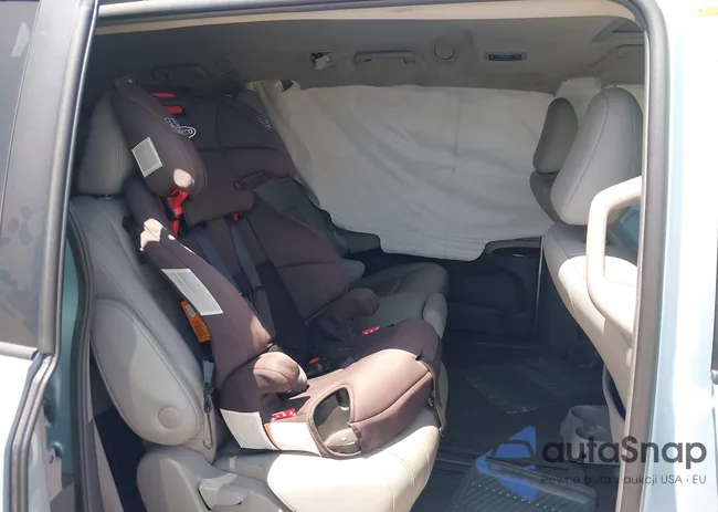 5TDYK3DC3GS765228: 42574674