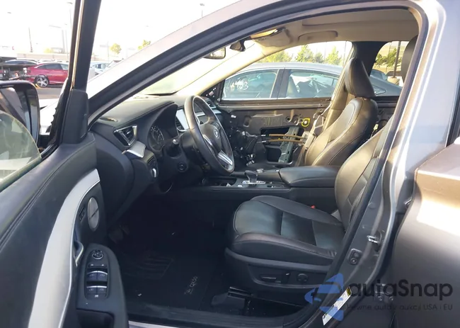 3PCAJ5M11KF114918: 42574959