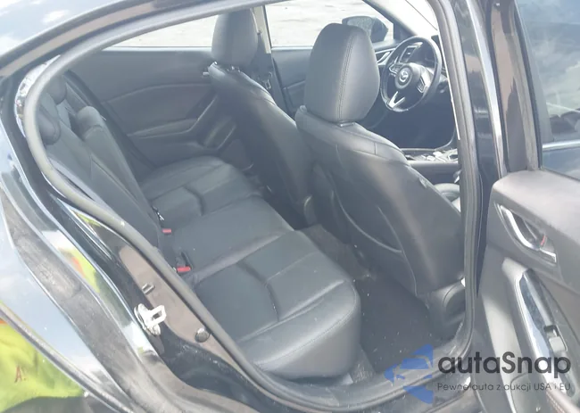 3MZBN1V38JM250407: 42574327