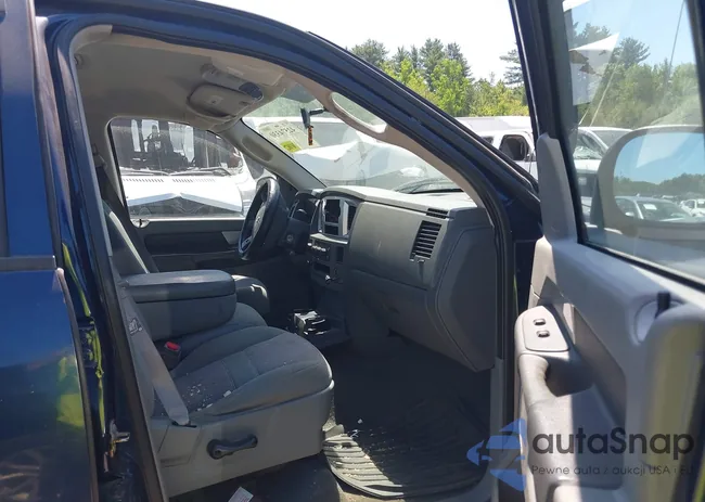 1D7HU18227J588853: 42574330