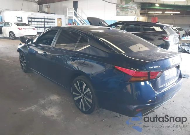 1N4BL4CV2NN302209: 42574413