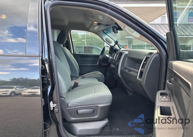 1C6RR7FT3FS716239: 42574477