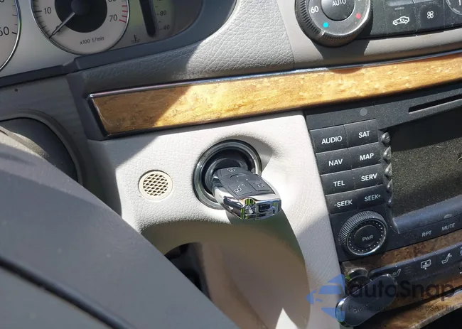 WDBUF56J76A927284: 42575898