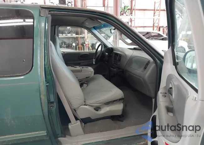 1FTZX1729XNA06022: 42575958