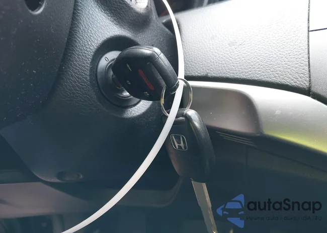 1HGCP3F80AA006286: 42575981