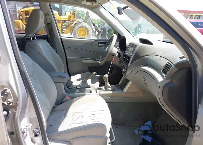 JF2SH63699G736476: 42575191