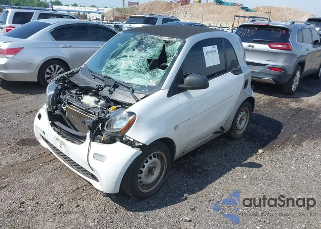 WMEFJ5DA3HK169258: 42576530