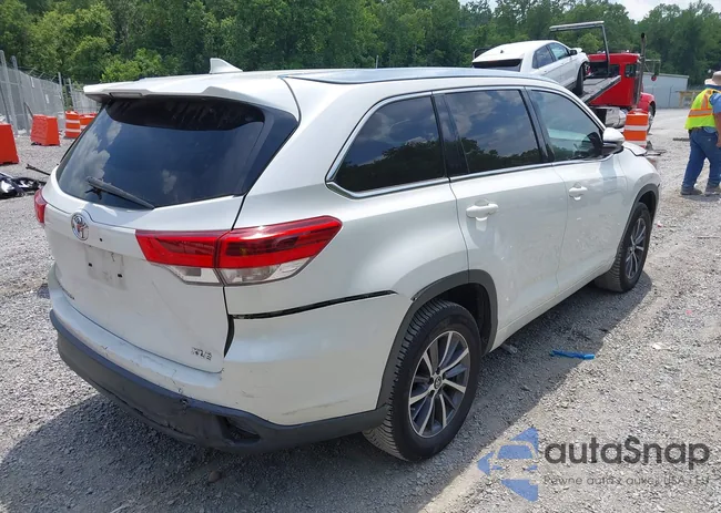 5TDKZRFHXJS541345: 42576595