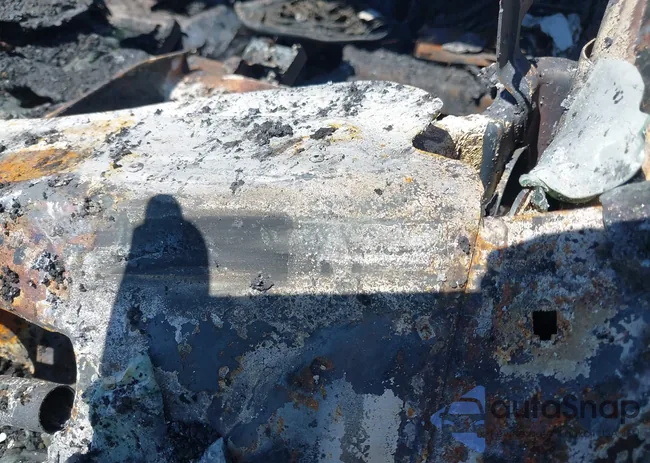 1FTFW1EF7DKD84087: 42576680