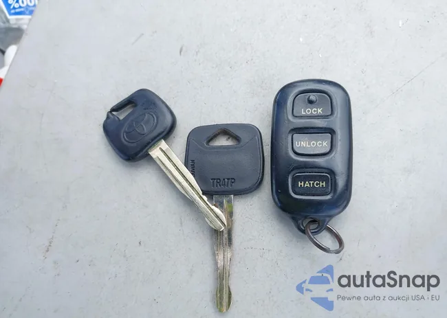 2T1KR38E73C015931: 42576851