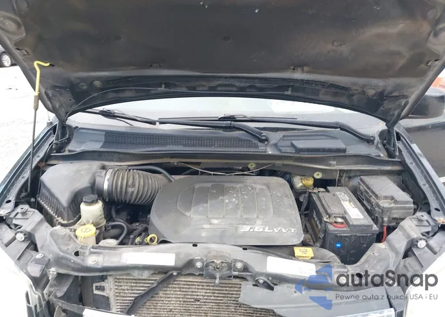 2C4RC1BGXDR518966: 42576874