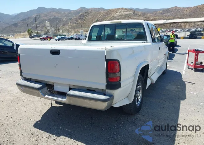 3B7HC13Y1TG101825: 42577070