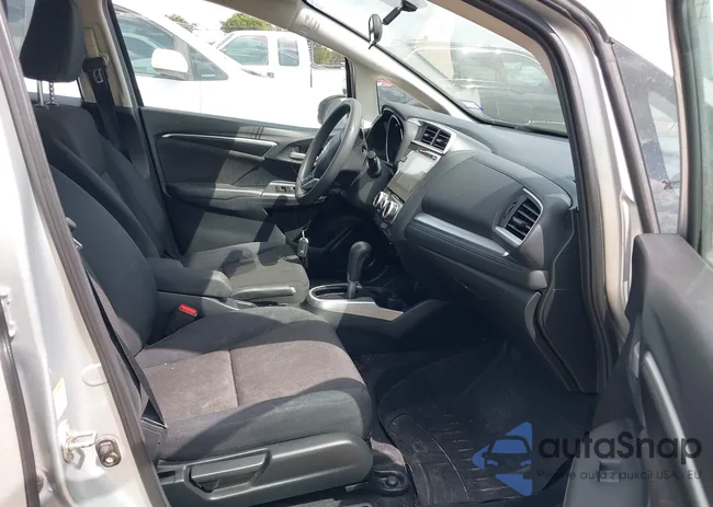 3HGGK5H83FM768479: 42576177