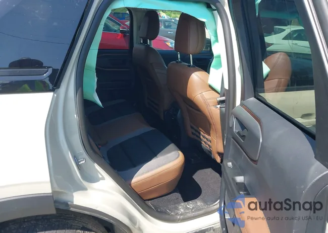 3FMCR9C62RRF18045: 42576280