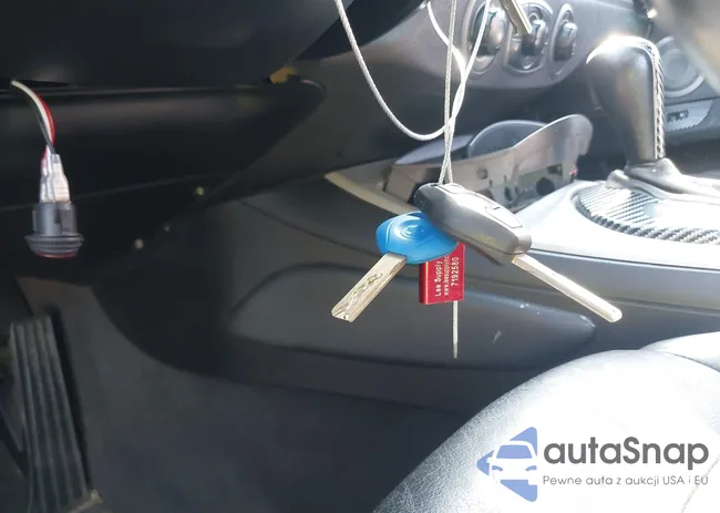 4USBT53493LU03726: 42576323