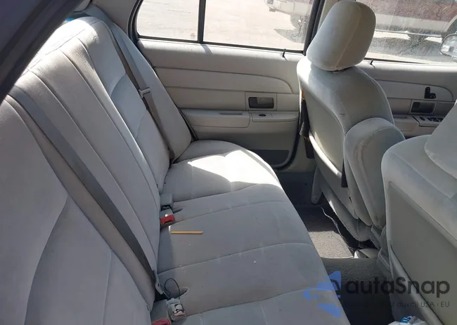 2FAFP73W03X140169: 42576325