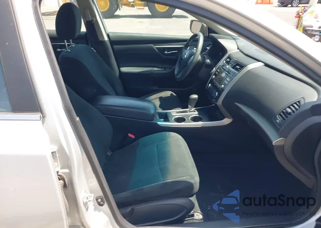 1N4AL3AP5FC570288: 42576374