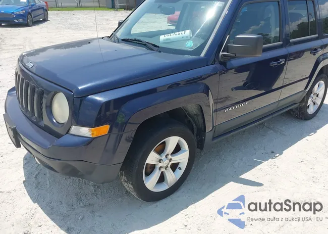 1C4NJRFB4CD589471: 42576393