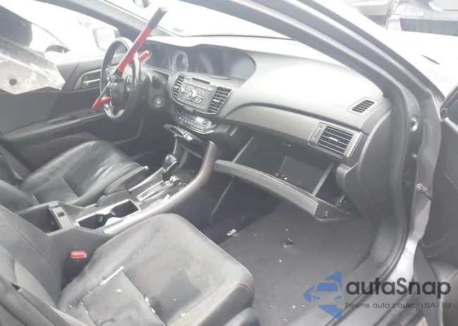 1HGCR2F17HA232567: 42576433