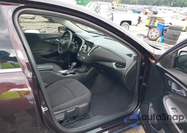 1G1ZD5ST8MF064007: 42577580