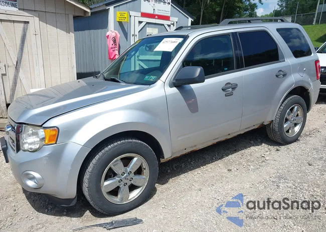 1FMCU9D76CKC62526: 42577689