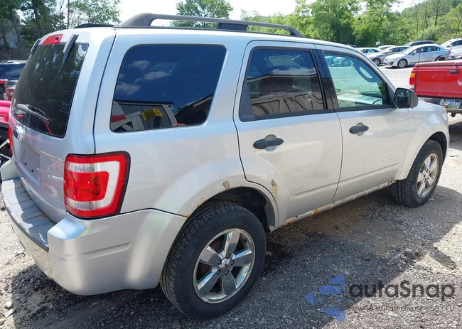 1FMCU9D76CKC62526: 42577689