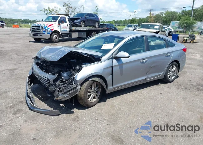 5NPE24AF1GH386872: 42577718