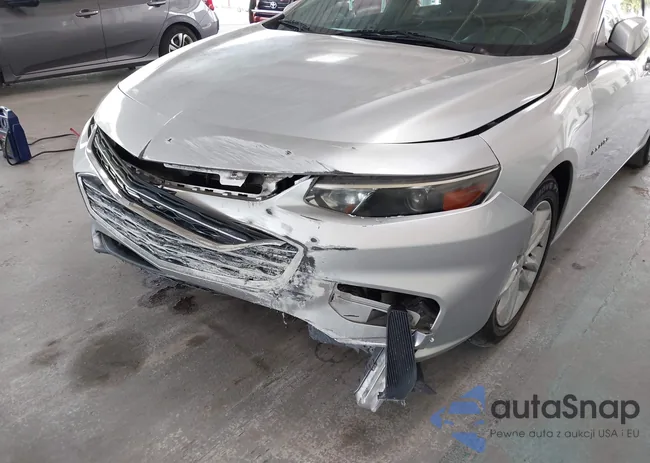 1G1ZD5ST6JF139878: 42577733