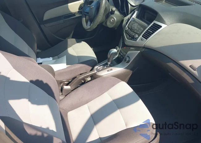 1G1PA5SH9D7186414: 42577764