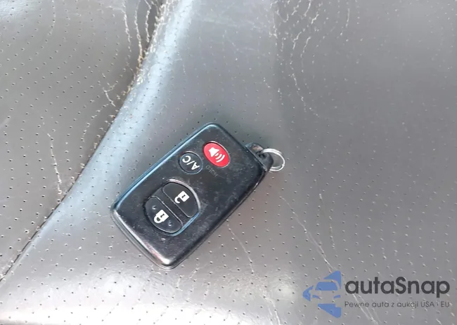 JTDKN3DU3B0294960: 42577770