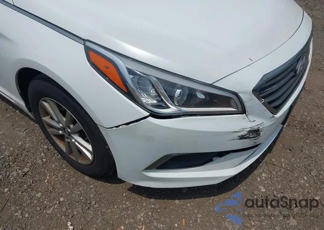 5NPE24AF8GH353044: 42577838