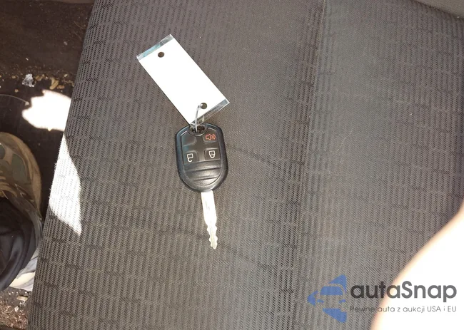 1FM5K8D81DGA73675: 42578005