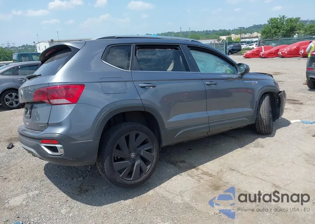 3VV4X7B22RM095614: 42578071