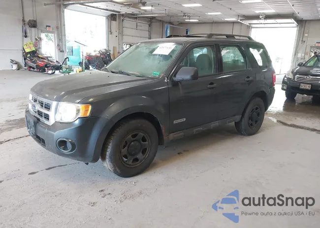 1FMCU92Z98KB27455: 42577135