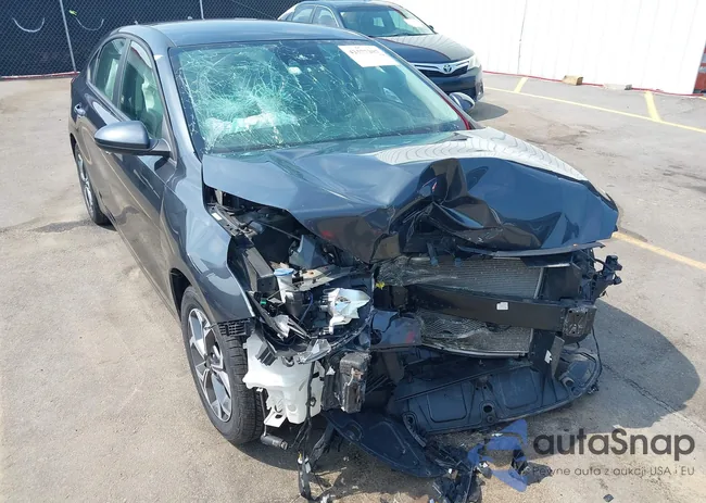 3KPF24AD4KE113229: 42577207