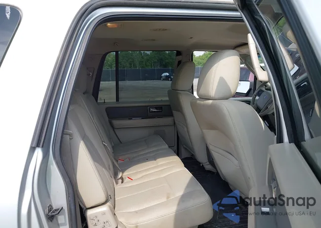 1FMJK1H52CEF11670: 42577214