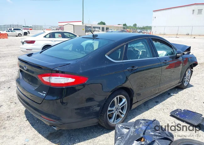 3FA6P0LU2GR308243: 42577459