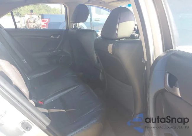 JH4CU2F65AC000695: 42578529