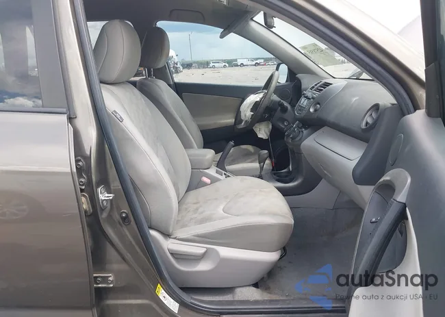 2T3ZF4DVXBW064175: 42578585