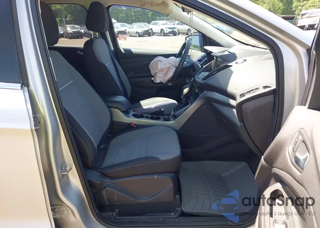 1FMCU9GX8EUA88526: 42578612