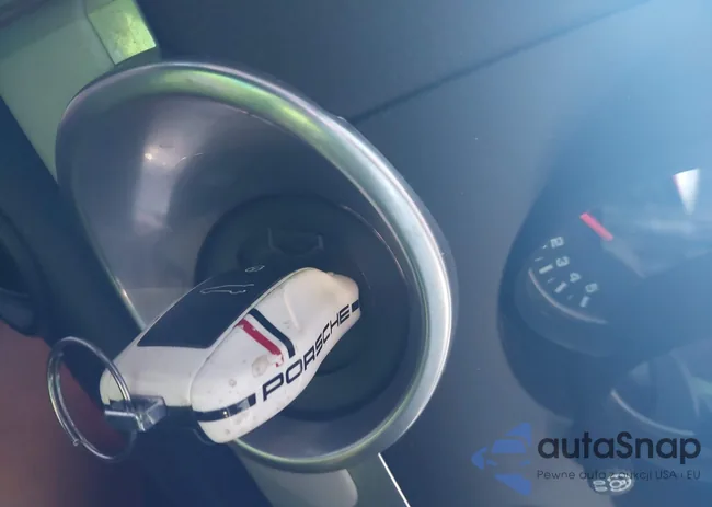 WP1AD2A2XDLA71102: 42578823