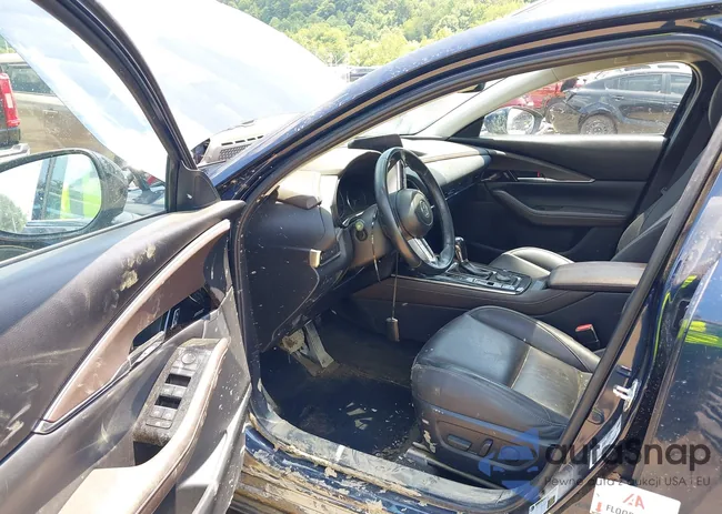 3MVDMBDLXMM315458: 42578899